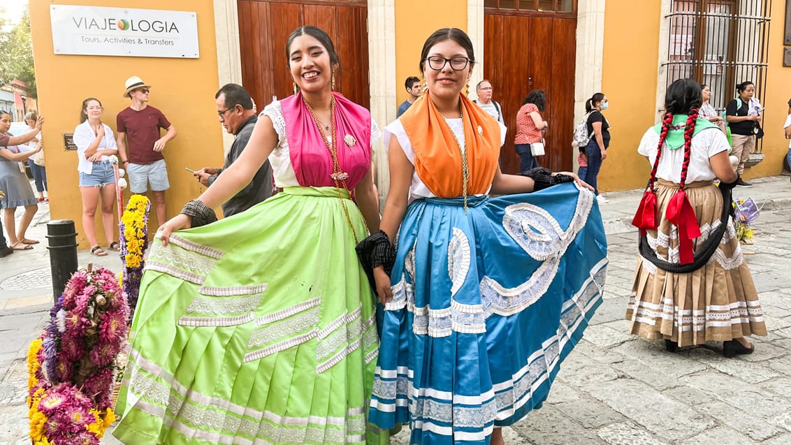 Lokale piger i Oaxaca i Mexico