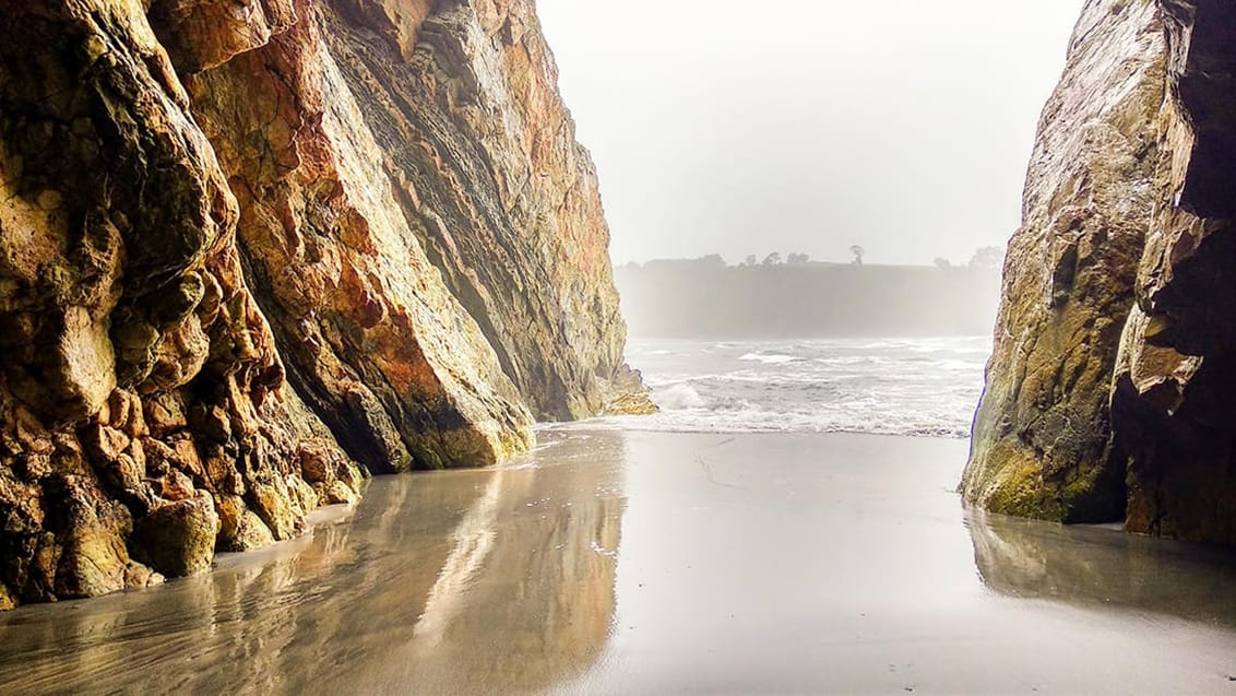 Barayo strand i Asturien Spanien