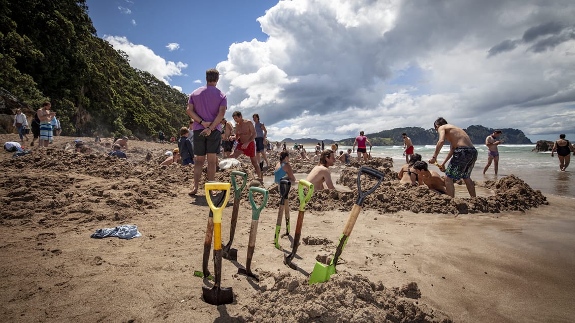 Hot water beach, NZ