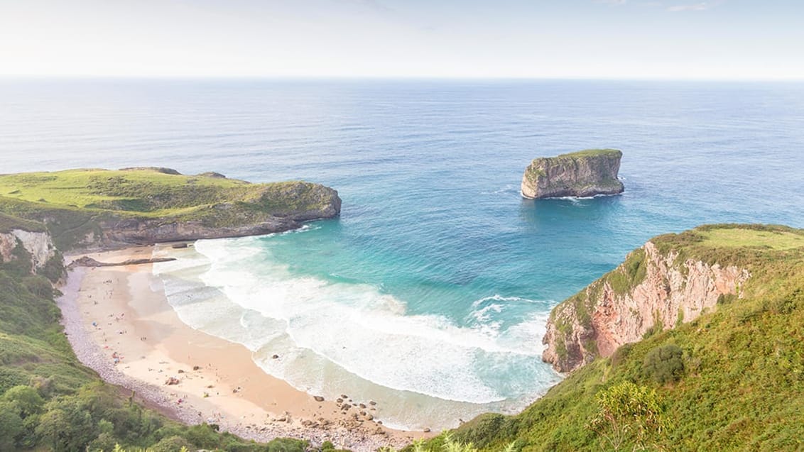 Kyst i Asturien Spanien