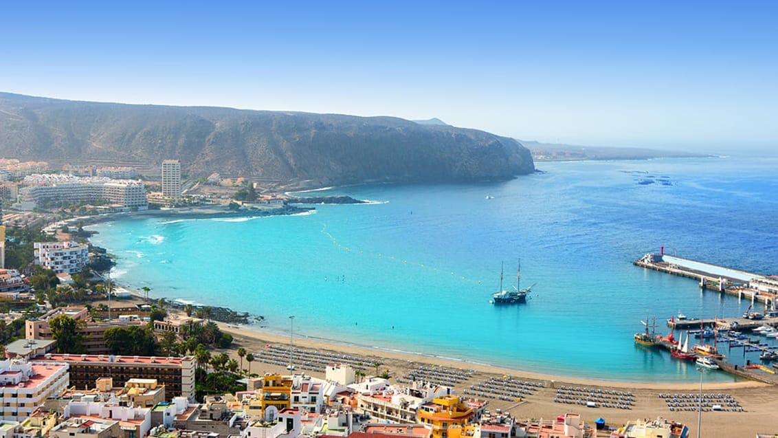 Udsigt over bugten Los Cristianos Tenerife Spanien