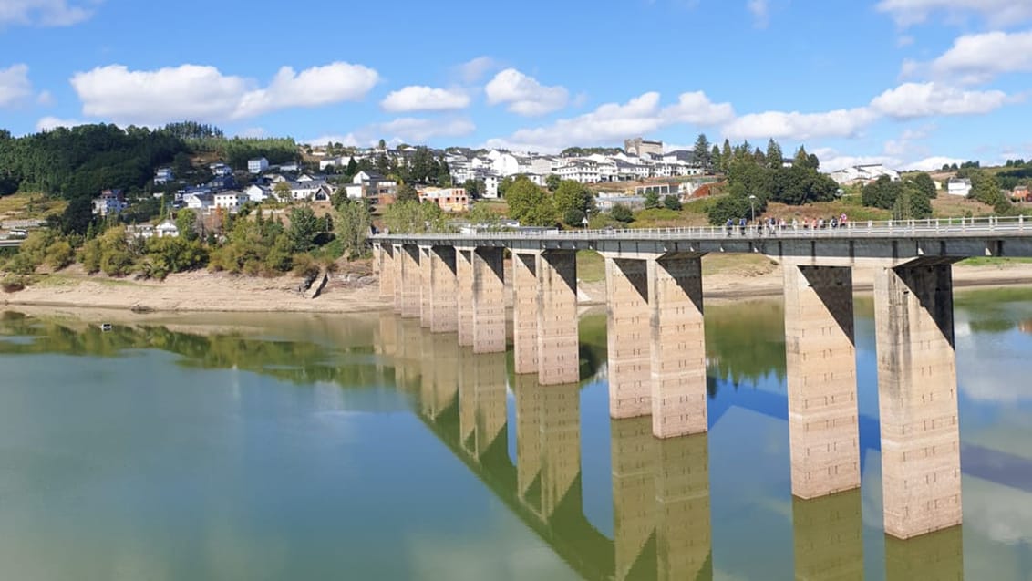 Bro til Portomarin i Spanien