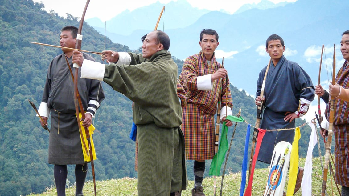 Bueskydning er nationalsporten i Bhutan