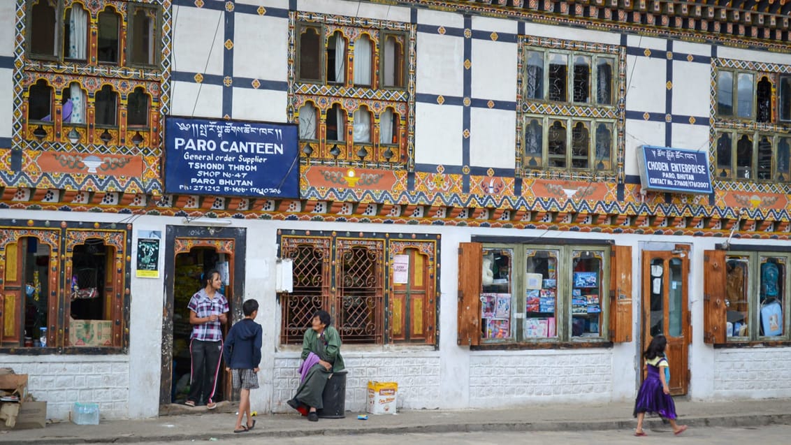 Lokale butikker i Paro i Bhutan