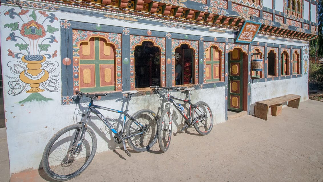 Cykelstop under turen i Bhutan