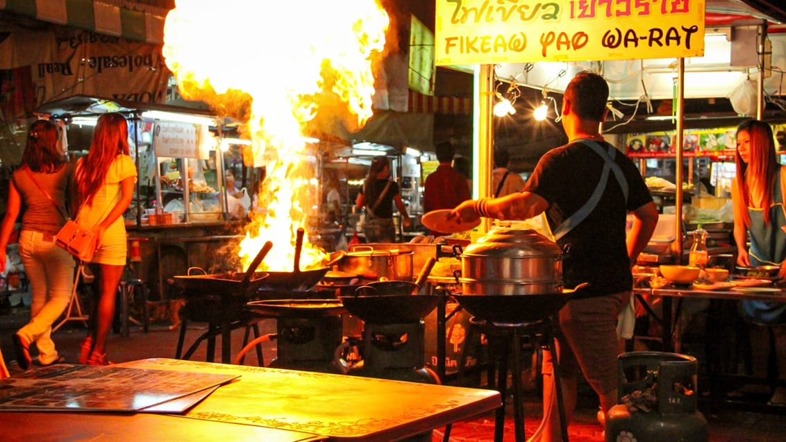 Gå på opdagelse i Bangkoks gadekøkkener