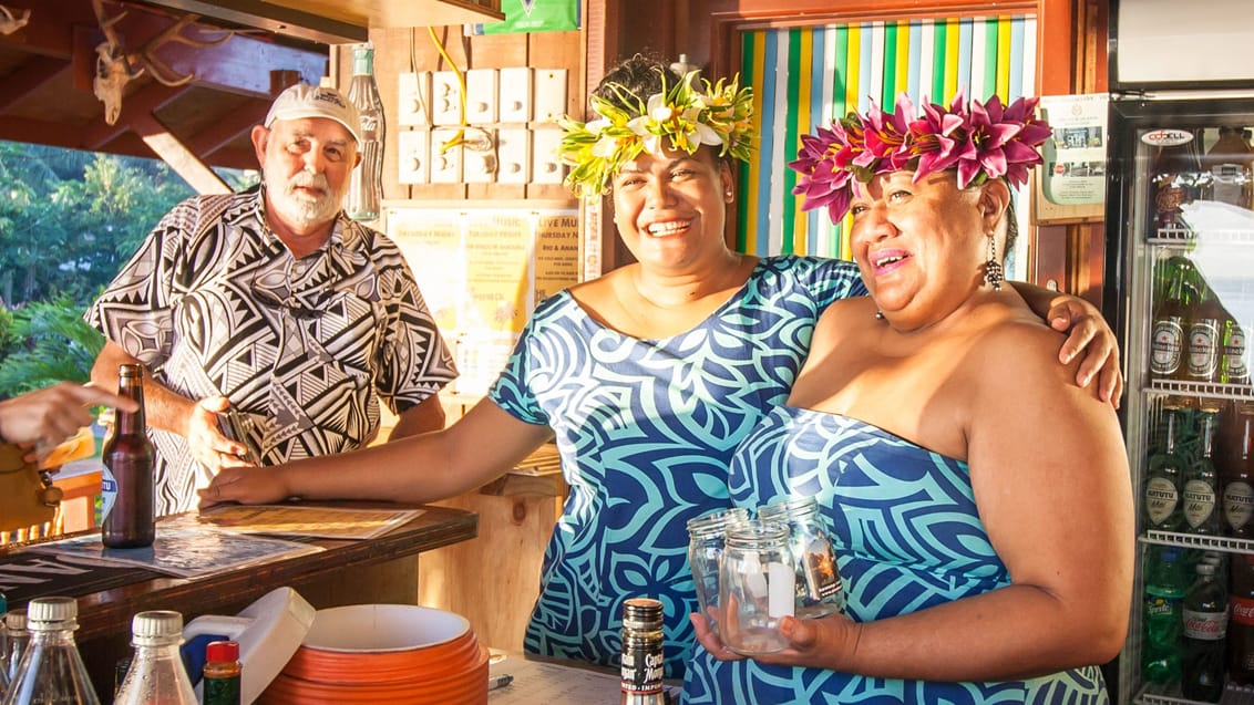 Tid til en tiki-drink på baren, 'The Shipwreck Hut'