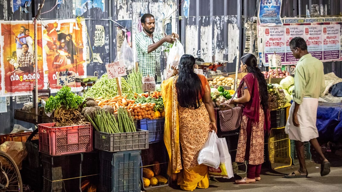 Det lokale aftenmarked i Alleppey