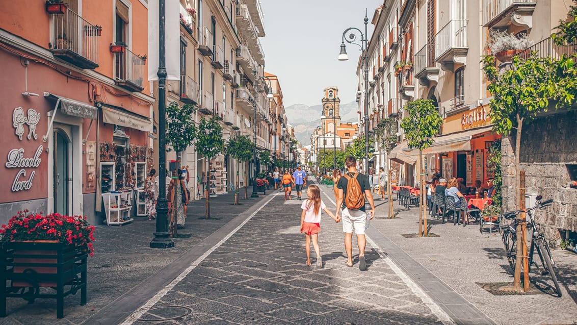 Promenaden i hyggelige Sorrento - tid til at 'fare la bella figura'