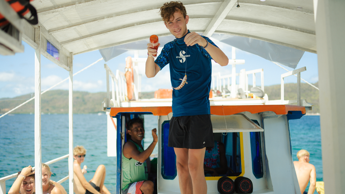 Patuyo Island Experience, Filippinerne