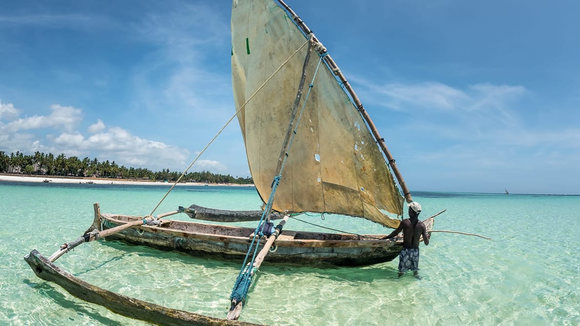 Sejlbåd ved Diani Beach
