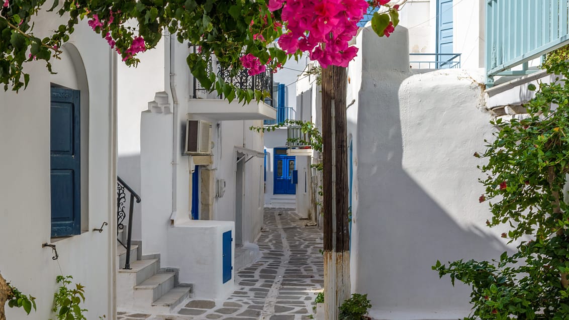 Paros