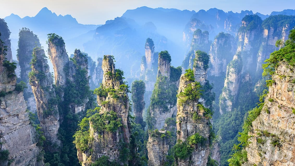 Avartar Mountains, Kina