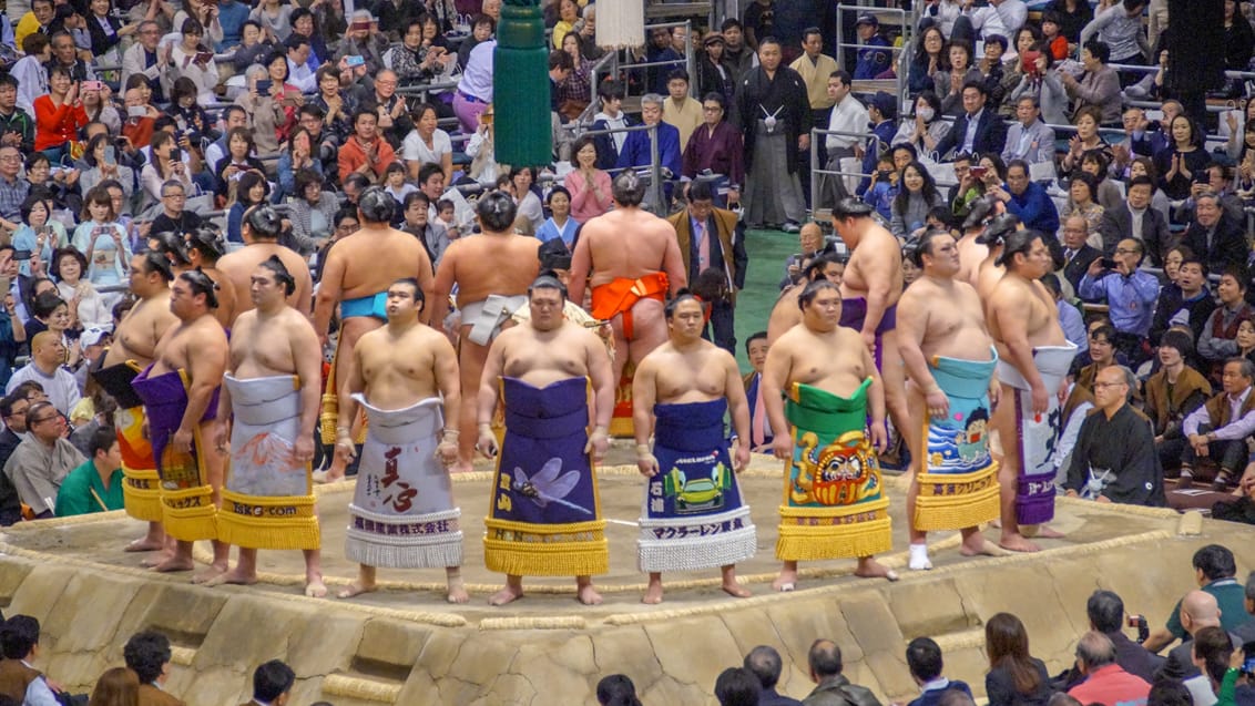 Sumobrydning, Japan
