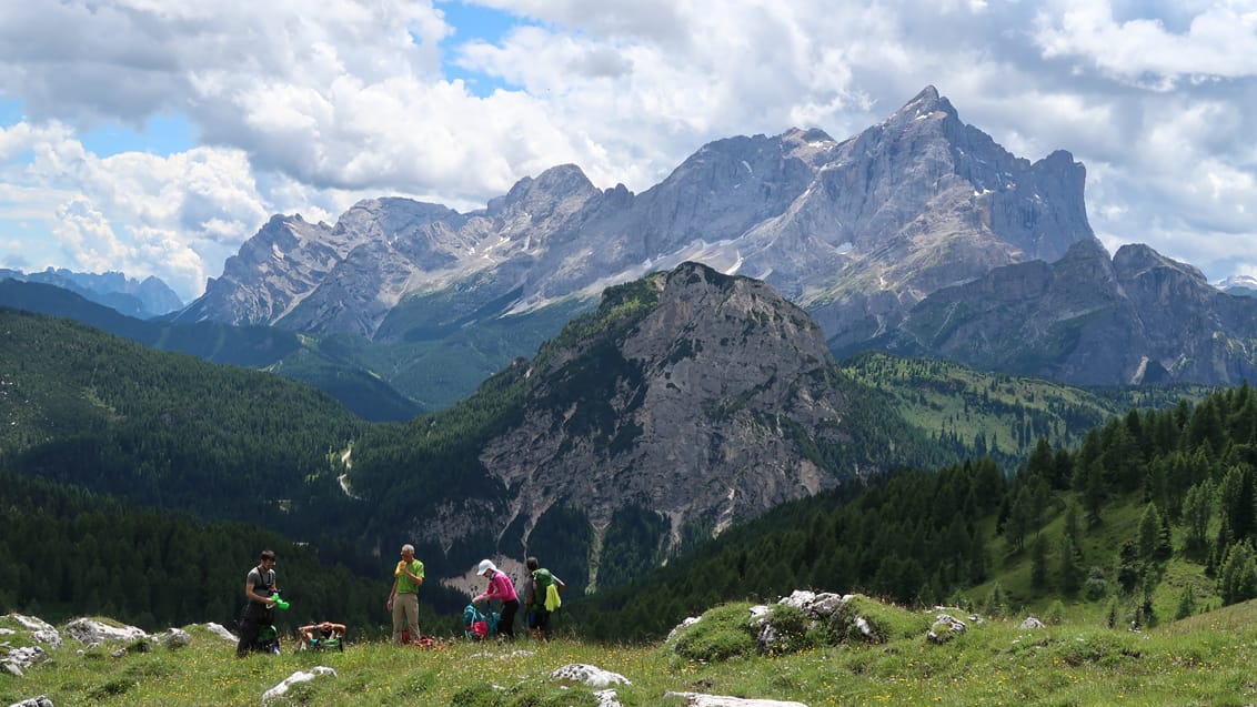 Vandring i Dolomitterne fra autentisk bjergbase, Bellunesi Dolomiti