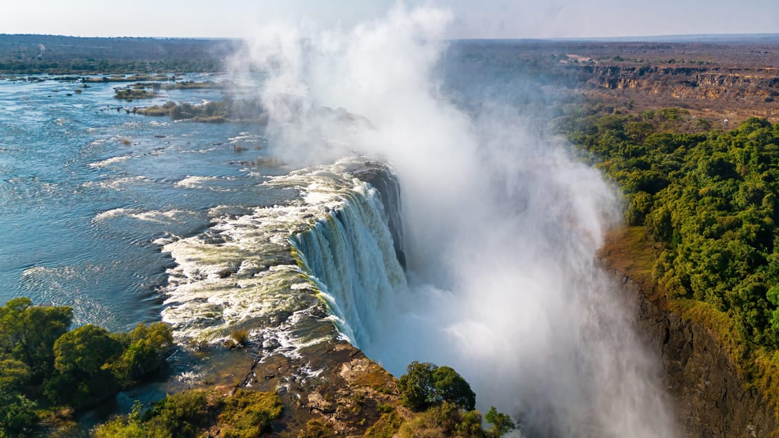 Victoria Falls på grænsen mellem Zimbabwe og Zambia