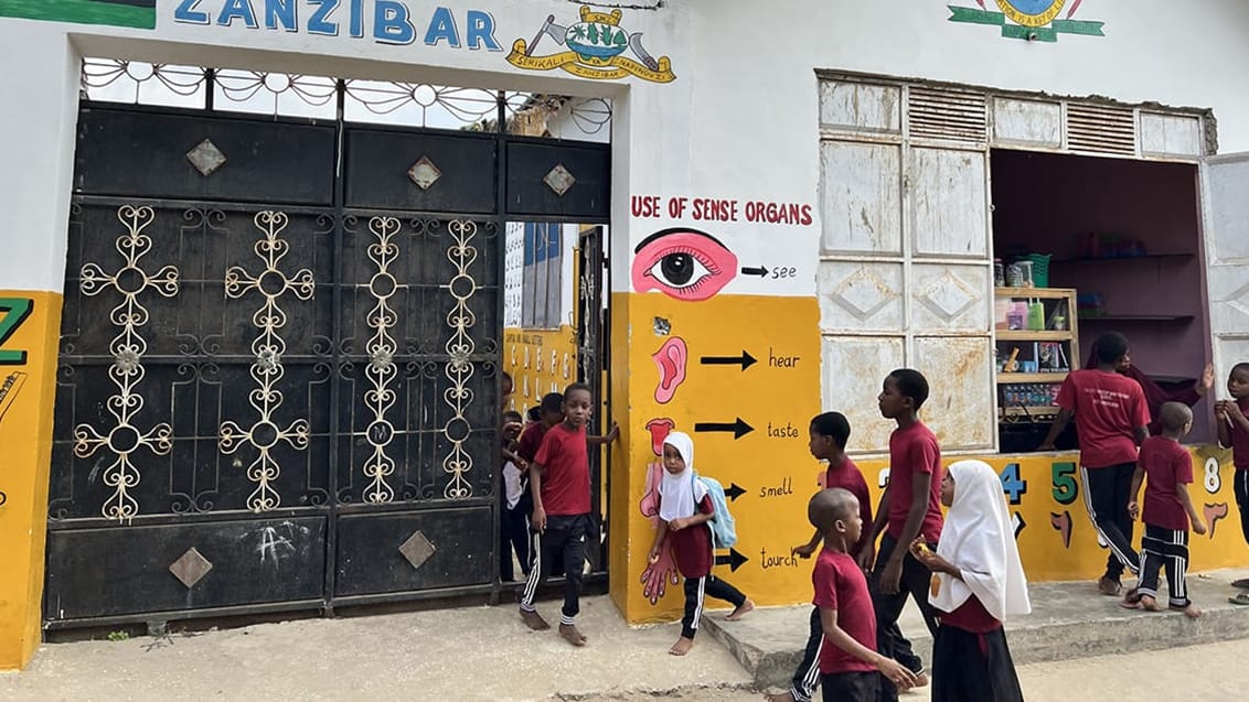 Skole på Zanzibar. Frivilligt arbejde i Tanzania.