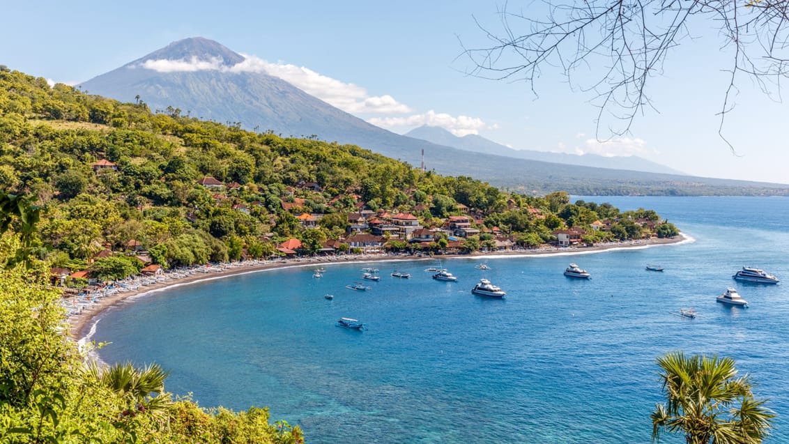 Amed med Mount Agung i baggrunden, Bali