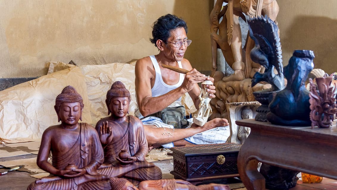 Lokal trækunstner, Bali